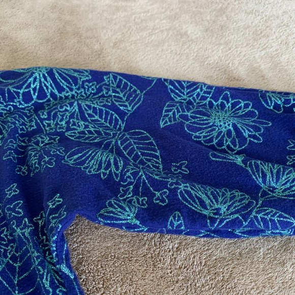 OLD NAVY Girls T-Shirt Size 10-12 SLIM  *& 20% OFF if you buy 4 items I sell !!* - Picture 3 of 7